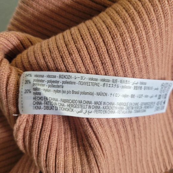 Zara Ribbed Mock Neck Top Size M - Picture 4 of 4